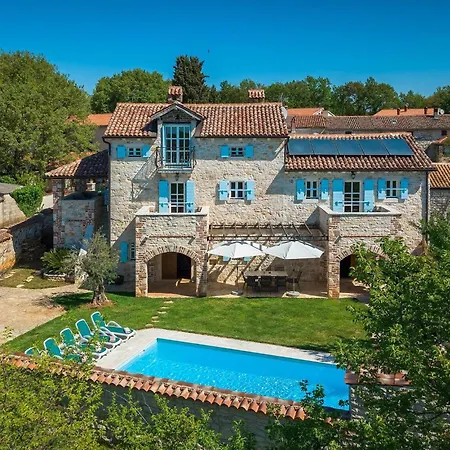 Lamija Vikendica Porec